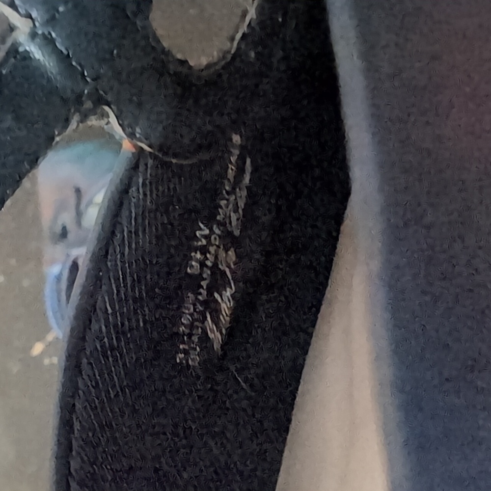 Heels - Picture 2 of 4